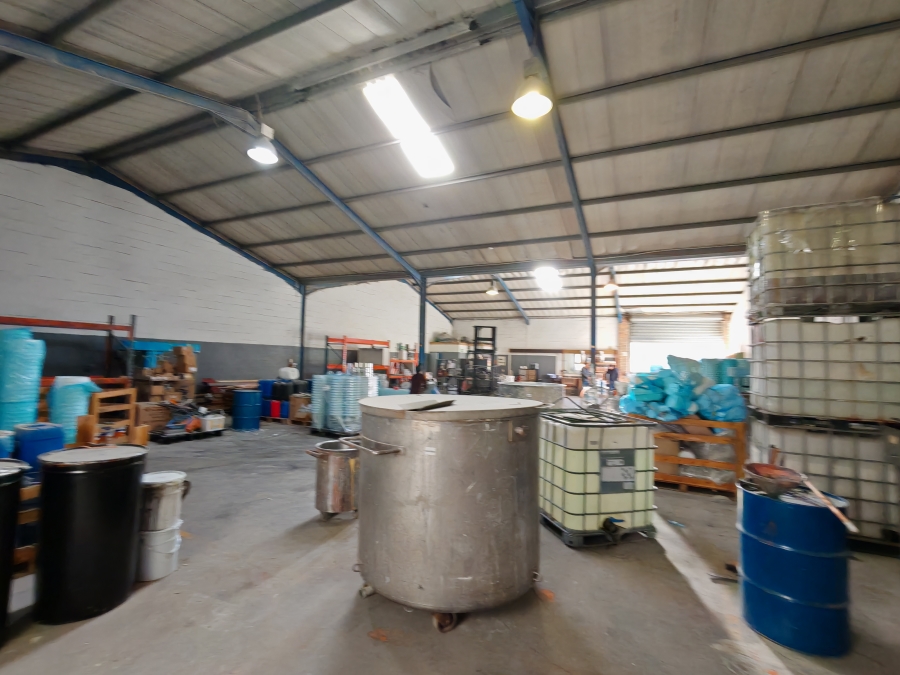 To Let commercial Property for Rent in Broadlands Western Cape